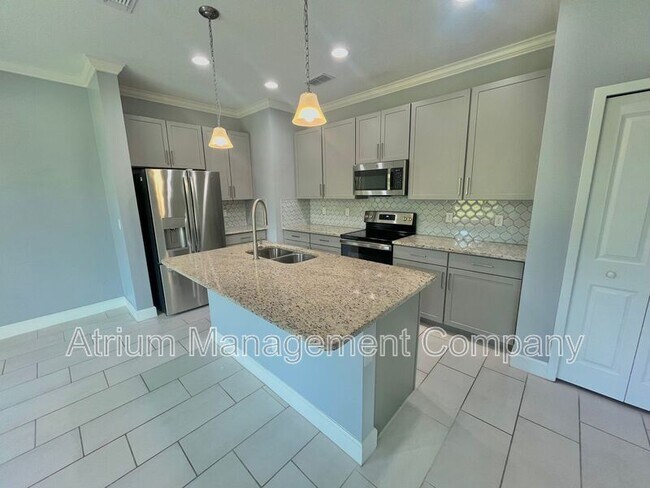 Building Photo - 1416 Captiva Cv