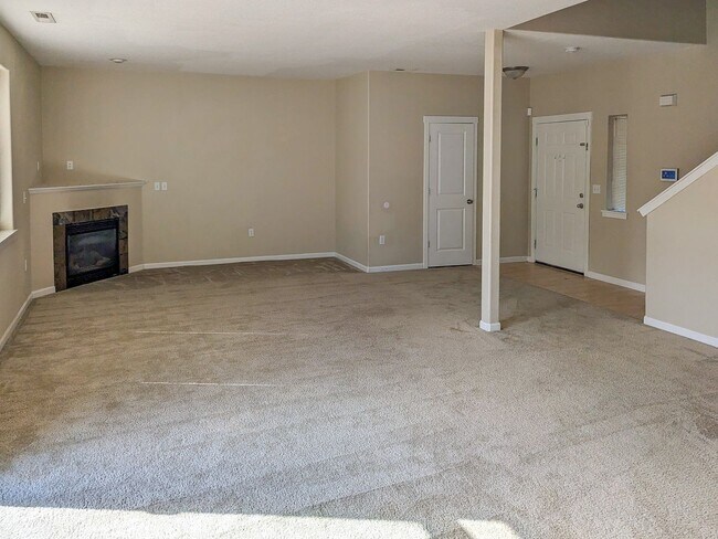 Foto del edificio - 1382 Glacier View St SE