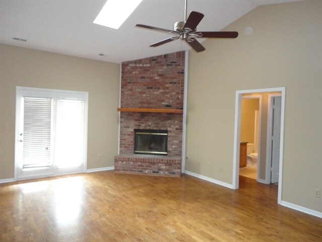 Foto del edificio - 7641 Blackthorn Ct