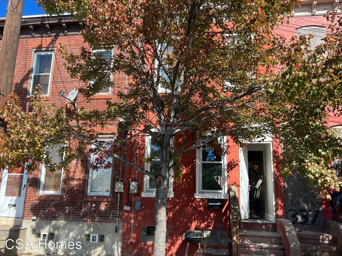 Foto principal - 2 br, 1 bath House - 335 Royden St