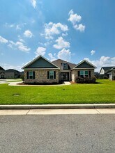 Building Photo - 600 Broderick Cir