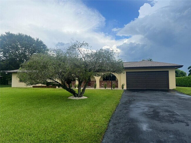 Foto del edificio - 13011 SW 14th Pl