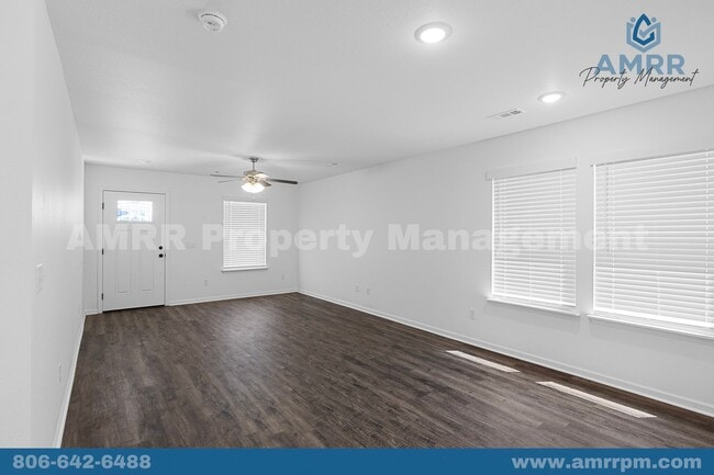 Building Photo - New Beginnings Start With AMRR: Cozy 3 Bedroom Available in May!