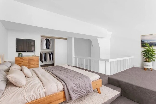 Building Photo - 60 Fulton St