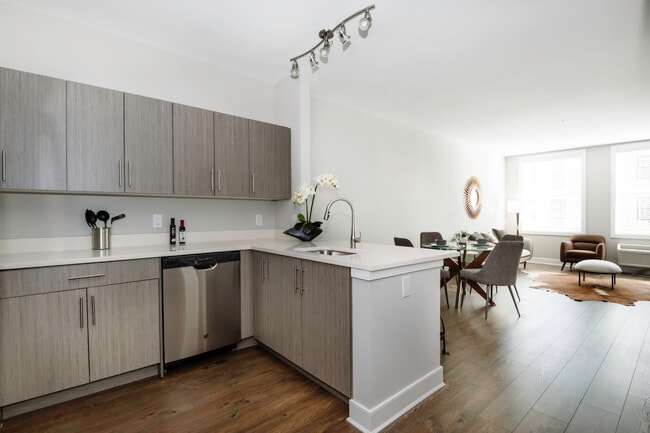 Building Photo - Meridia Brownstones