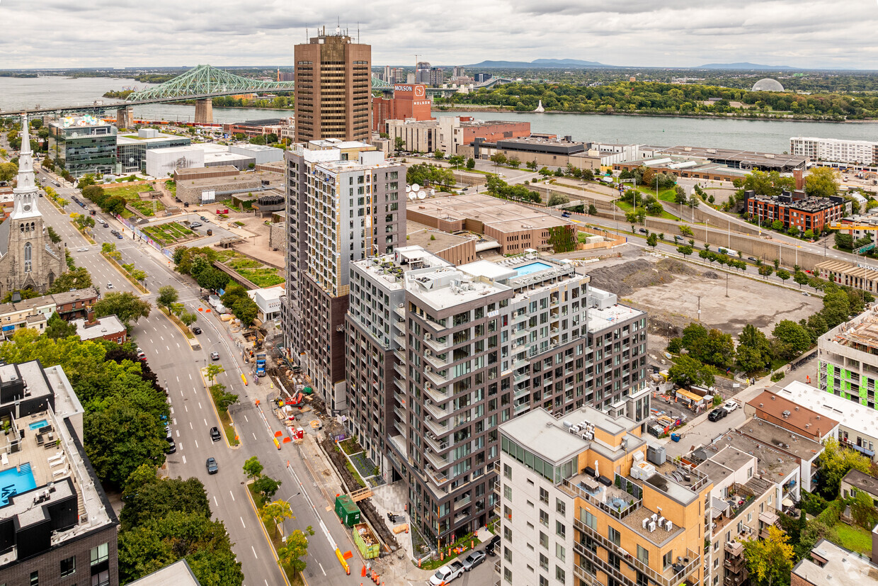 Aerial Photo - Auguste & Louis Condominiums