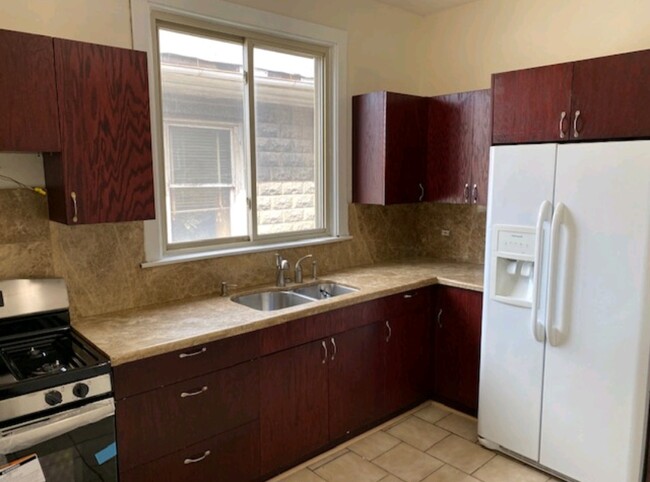 Foto del edificio - 3614 S Hamilton Ave