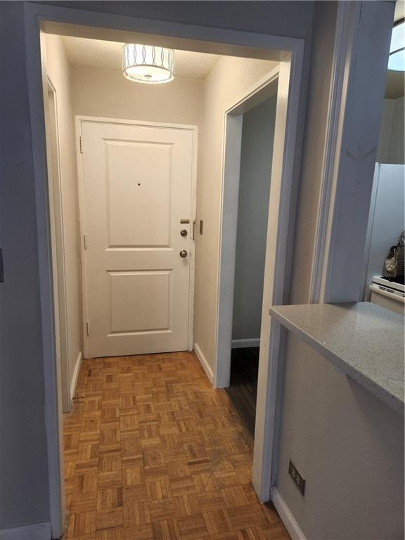 Foto del edificio - 300 W Peachtree St NW