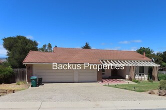 Building Photo - 18725 Vasquez Ct
