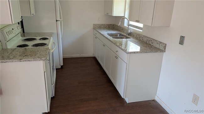 Building Photo - 33 E Murray St