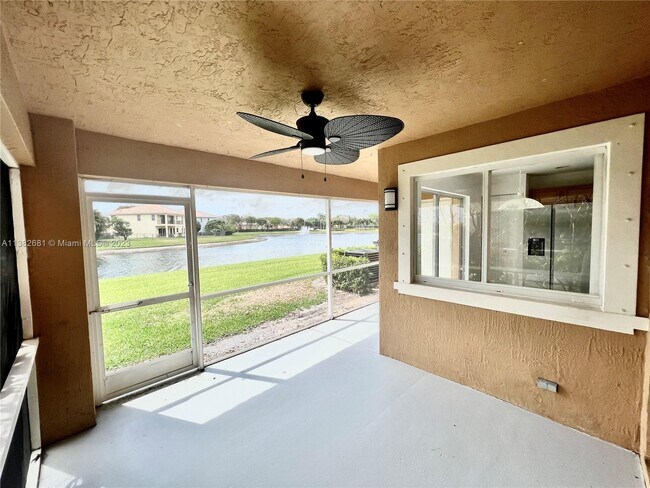 Building Photo - 3233 Osprey Ln