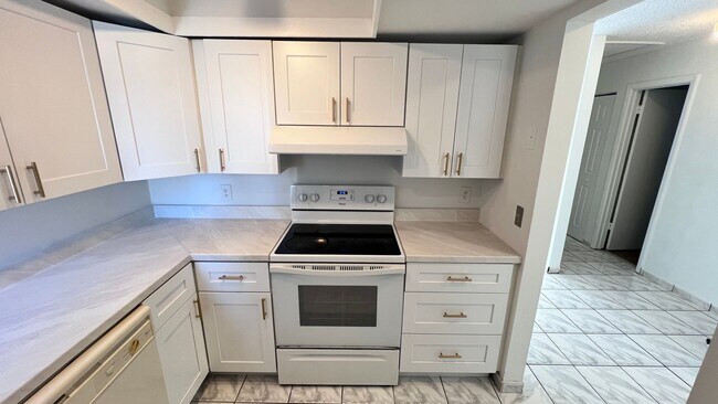 Foto del edificio - 2 Bedroom/1 Bath Townhome in Orlando!
