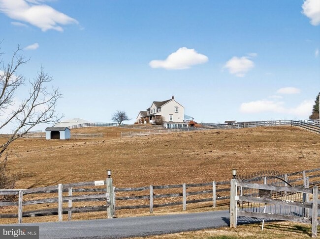 Building Photo - 5289 PA-309