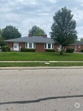 Building Photo - 1822 Ardleigh Rd