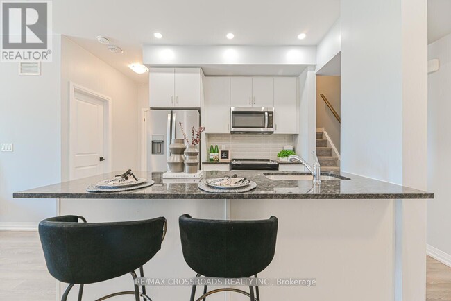 Building Photo - 2635 William Jackson Dr