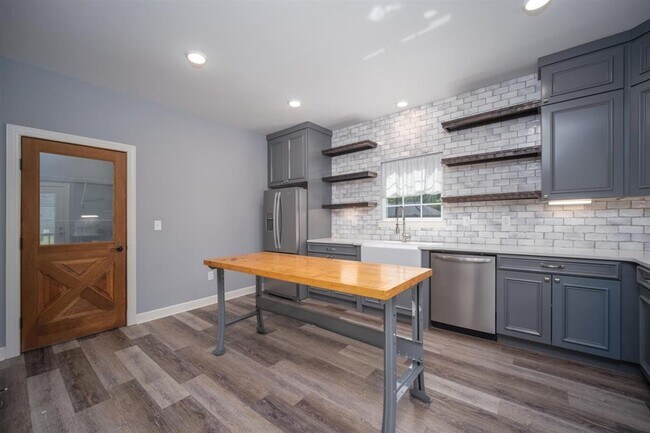 Foto del edificio - 254 Co Rd 1408, Cullman, AL.