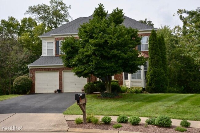 Building Photo - 42928 Cattail Meadows Pl
