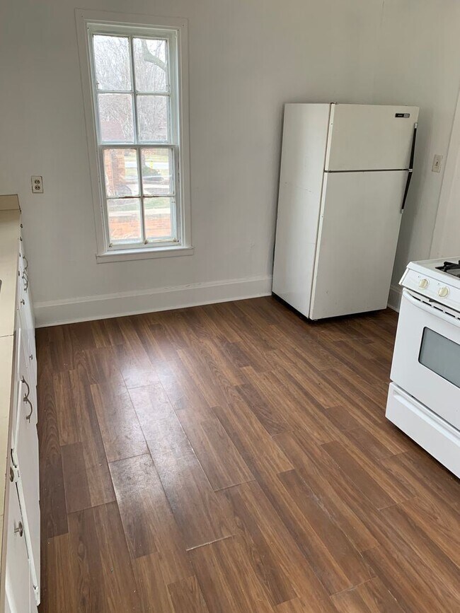 Foto del edificio - 2 br, 1 bath House - 614 N 12th Street