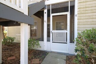 Building Photo - 2092 S Sherwood Dr