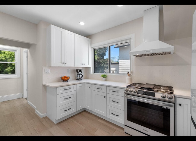 Foto del edificio - 1055 N 68th St
