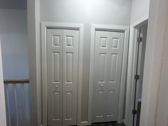 Foto del edificio - 2229 N Clevelend st 3BR house for PHA tena...