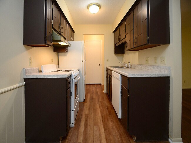 Building Photo - 4740 N 61st St