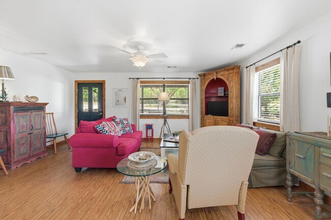 Foto del edificio - 2660 Ranch to Market Rd 3237