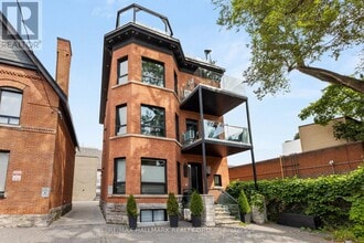 Building Photo - 201-201 MacLaren St