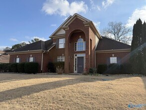 Building Photo - 118 Crystal Lake Dr