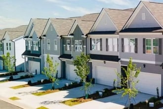 Building Photo - 3369 The Way Pl