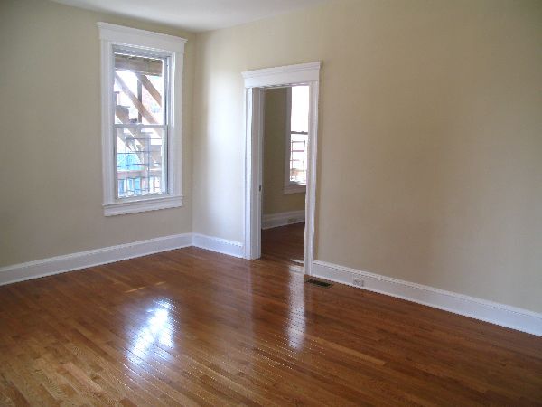Primary Photo - 203 W 29th St