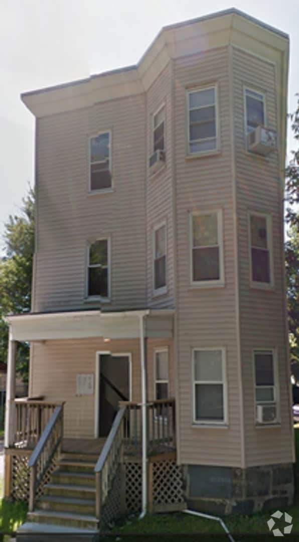 Building Photo - 62 Torrey St