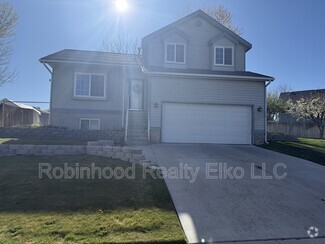 Building Photo - 2331 Virginia Way