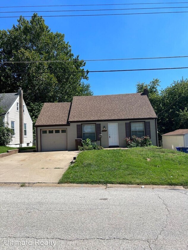 Primary Photo - 3 br, 1 bath House - 3300 Rex Ave.