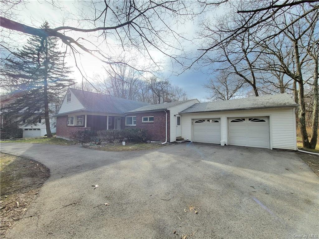 Primary Photo - 43 Cedar Cliff Rd