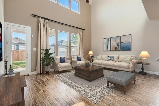 Building Photo - 908 Hartman Dr