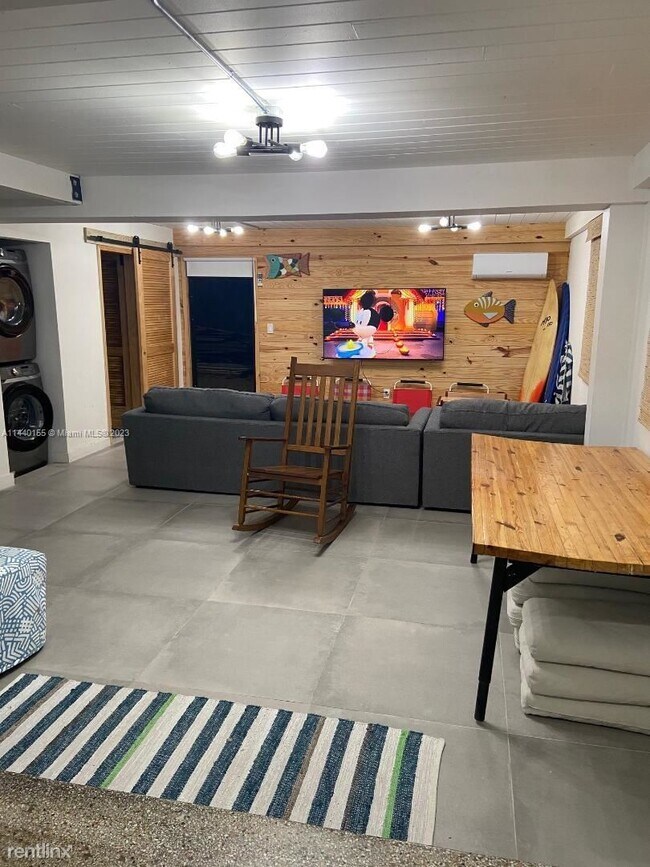 Foto del edificio - 3 br, 2 bath House - 4030 SW 33rd St