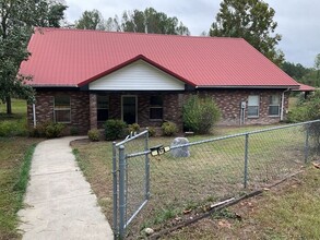 Building Photo - 3352 Pond Branch Rd