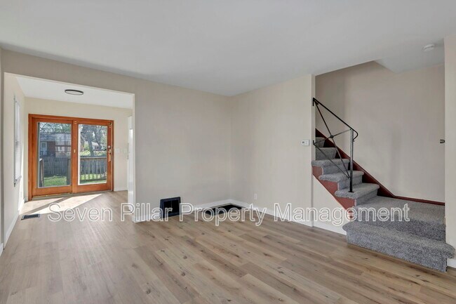 Foto del edificio - 406 Beechtree Rd