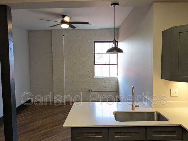 Foto del edificio - 34 1st St NE