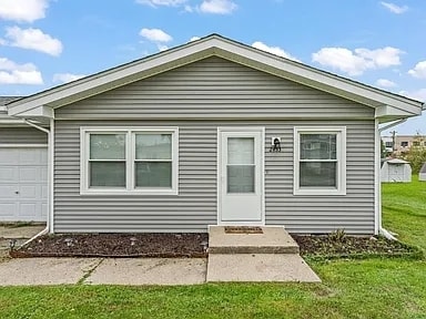 Building Photo - 2453 Marshall Dr
