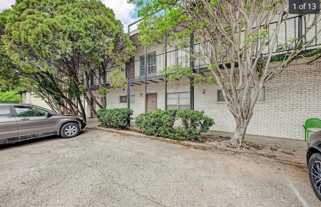Foto del edificio - 306 E 30th St