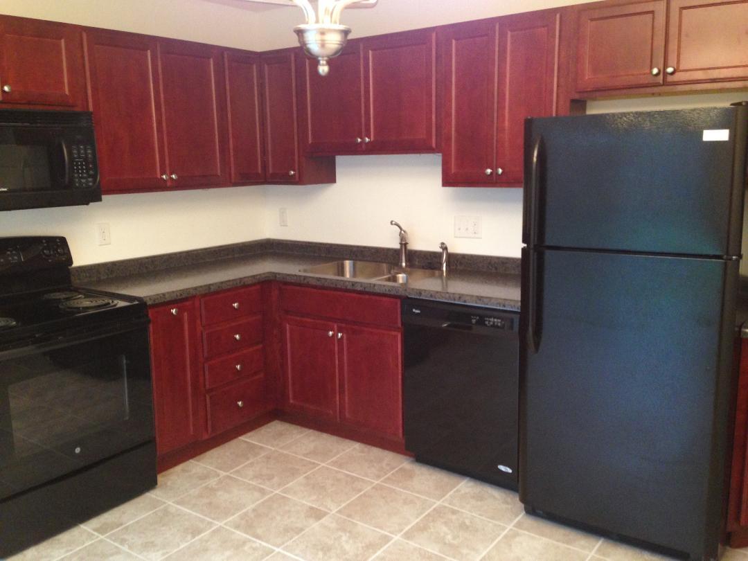 Foto principal - 3111 Elmhurst Dr