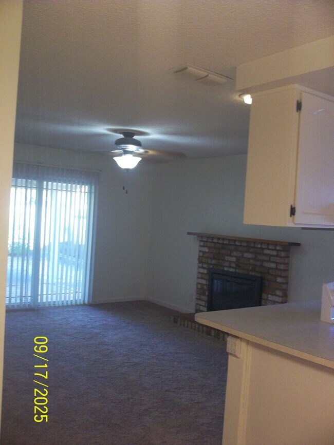 Foto del edificio - Wonderful Citrus Heights home