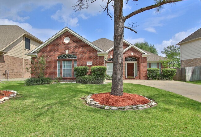 Building Photo - 9822 Therrell Dr