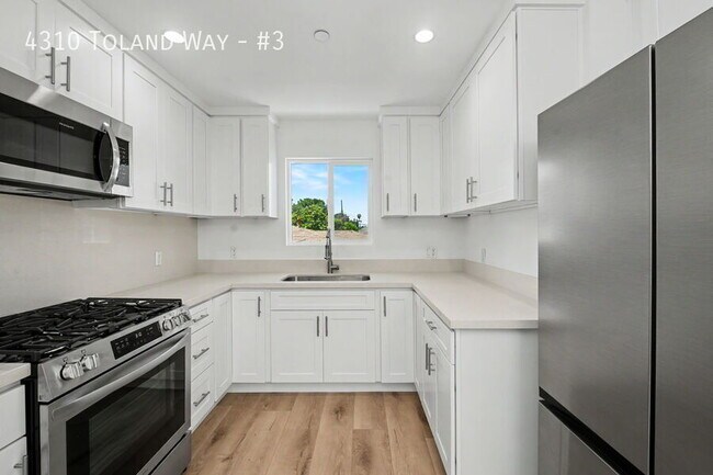 Foto del edificio - 4310 Toland Way