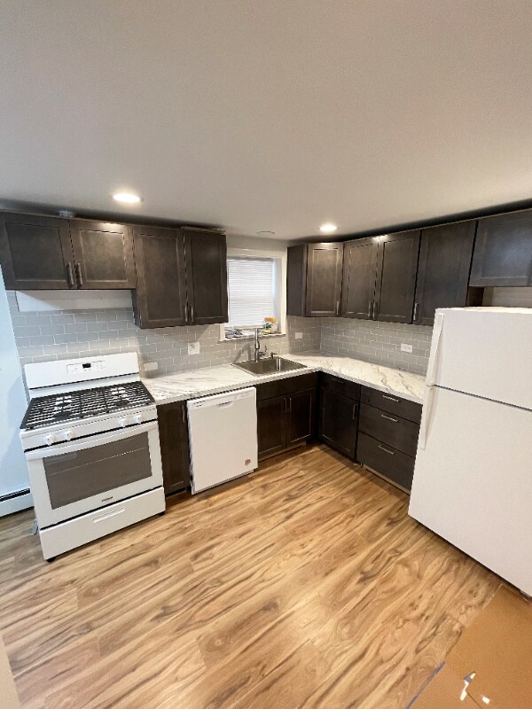 Primary Photo - 6036 W Lawrence Ave