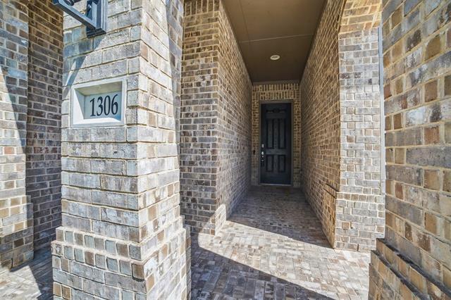 Foto del edificio - 1306 Torrington Ln
