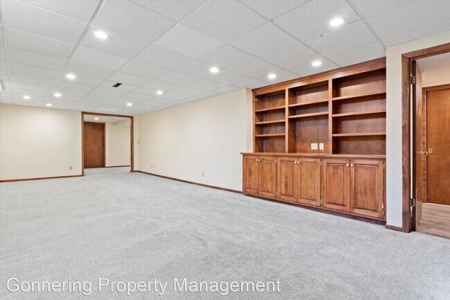 Foto del edificio - 3 br, 3.5 bath House - 5119 Darby Place