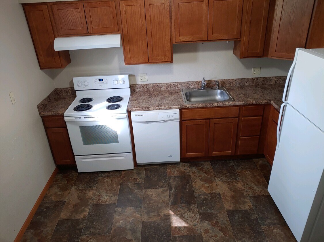 1327 10th Ave, Nebraska City, NE 68410 Apartments in Nebraska City